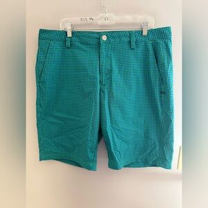 Under Armour Men’s Gingham Checkered Golf Shorts SZ 38 Logo Blue Green Casual